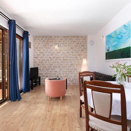 Grebac Villa Kaštelir Exterior foto